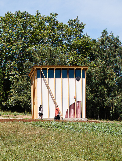 Ausstellungspavillon in Porto von Fala Atelier
