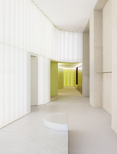 J. Lindenberg Flagship Store in Stockholm von Studio David Thulstrup