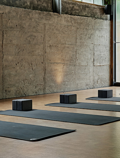 Basecamp Power Yoga Studio in Auckland von Studio 11:11