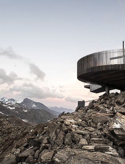 Aussichtsplattform am Schnalstaler Gletscher von noa* network of architecture