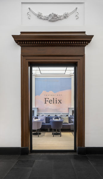 Restaurant Felix in Amsterdam 01