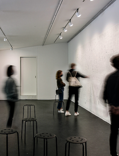 „No-Stop Home-Office“ in der Architekturgalerie München von Florian Bengert