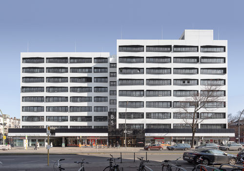 Büro- und Geschäftshaus in Berlin 02
