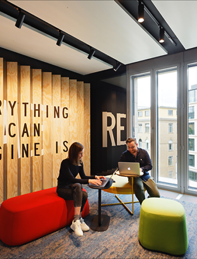 Allianz Future Lab im mainBuilding in Frankfurt von Just/Burgeff Architekten
