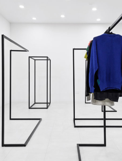 Secondhand Boutique in Sankt Petersburg von Ilyas Chozhobekov