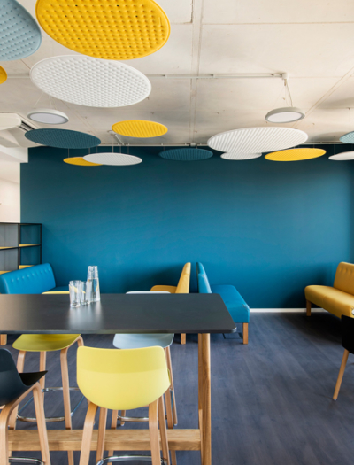 Büroräume für AEB in Mainz von stereoraum Architekten