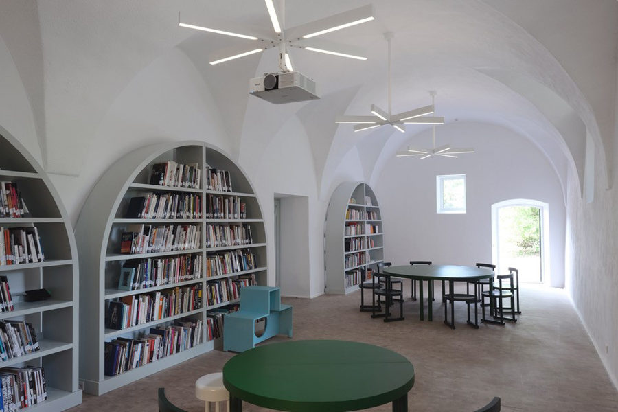 Schlossbibliothek Gandegg 02