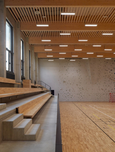 Sporthalle in Kolin von ov architekti