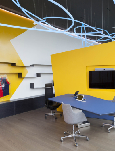 Fastweb Headquarter in Mailand von Giuseppe Tortato