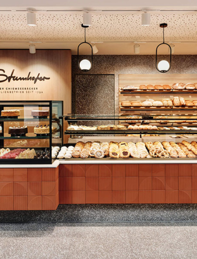 Bäckerei Stumhofer in Chieming am Chiemsee von meierei
