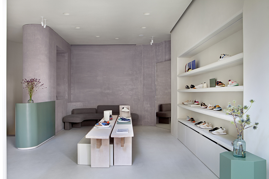 Sneaker-Laden in Madrid von Ciszak Dalmas und Matteo Ferrari