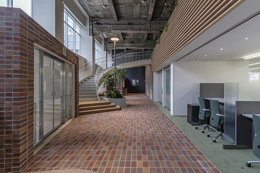 Bürogebäude in Maebashi von HAGISO und twism design studio