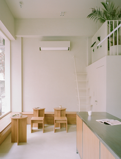 Café in Athen von Georgios Apostolopoulos Architects