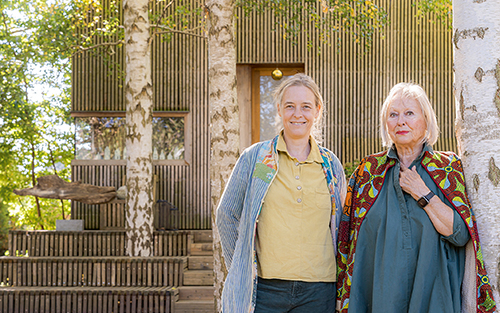 Hotelbetreiberin (AIT 11.2025)