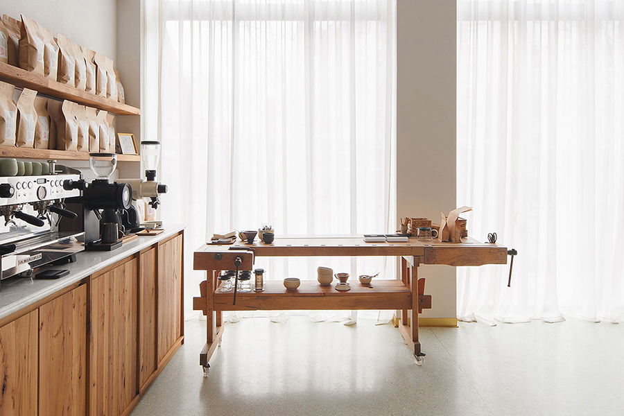 Kaffeerösterei in Belgrad von Studio ENND
