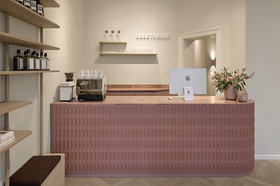 Schönheitssalon in Frankfurt am Main von VRAI interior architecture