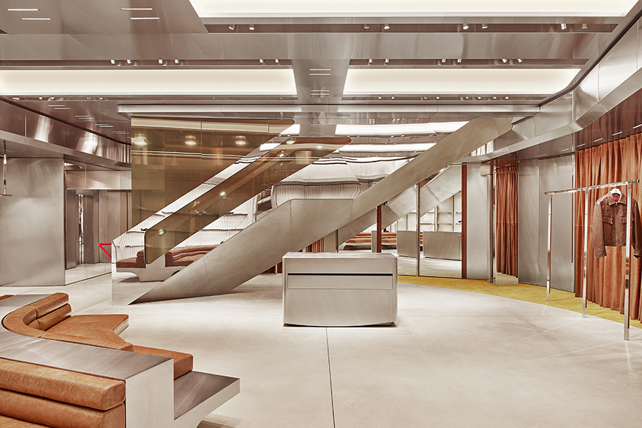 Flagship-Store in London von Gonzalez Haase AAS, Formafantasma und Rocco Iannone